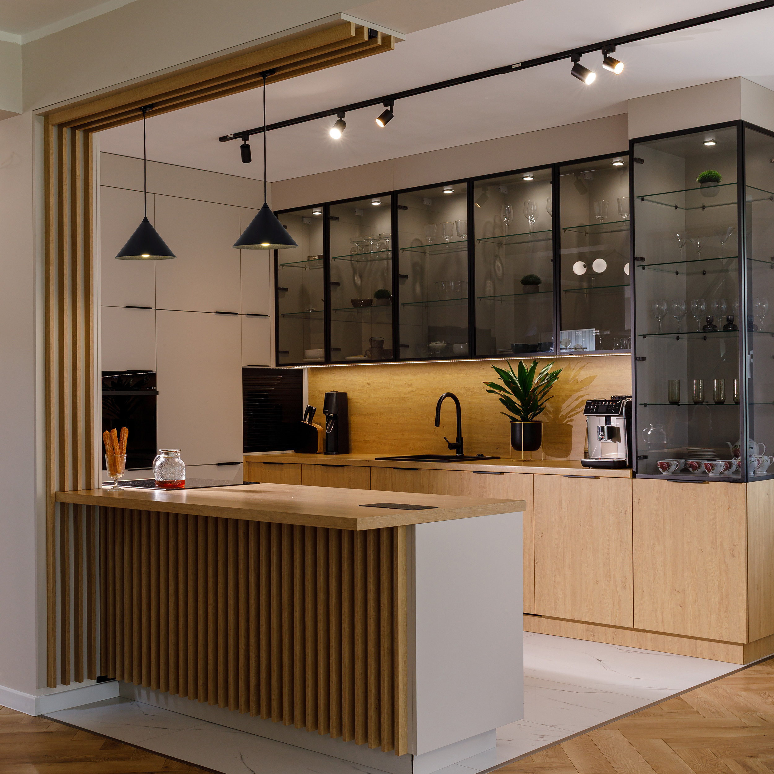 TRACER BLACK GU10 TRACER BLACK GU10