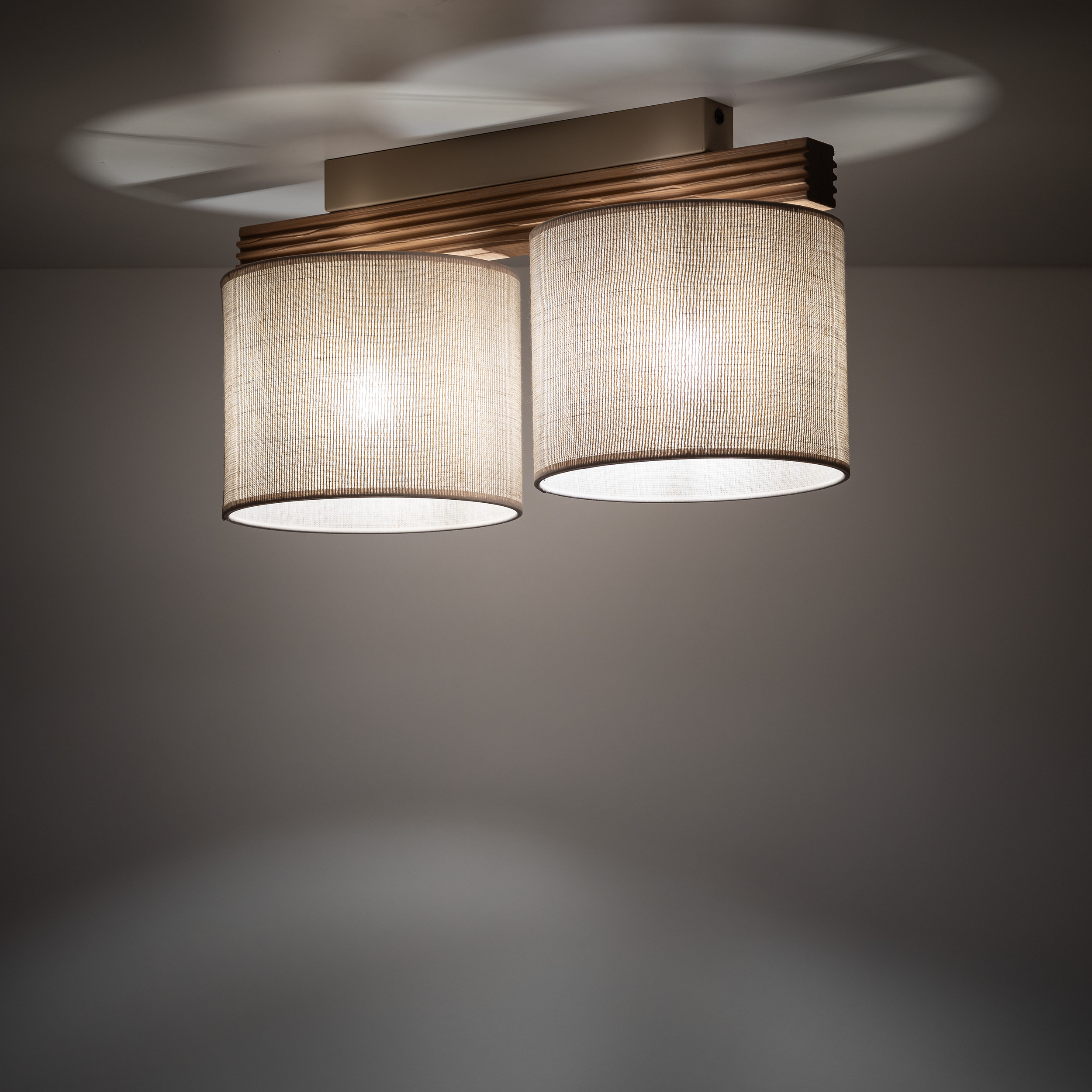 VIGA SHADE SOSNA LAMPA SUFITOWA 2XE27 VIGA SHADE SOSNA LAMPA SUFITOWA 2XE27
