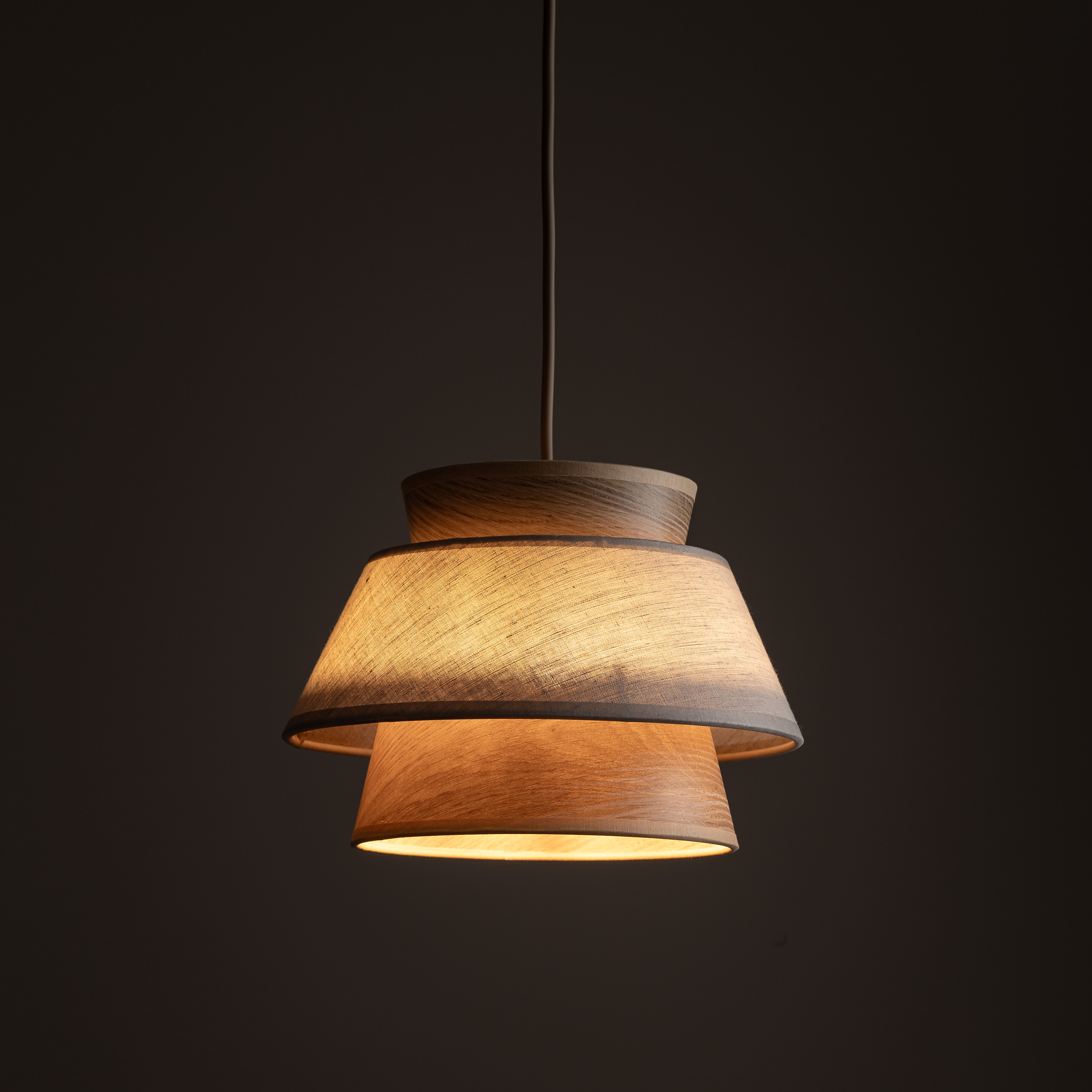 KALUM LEN LAMPA WISZĄCA 1XE27 KALUM LEN LAMPA WISZĄCA 1XE27