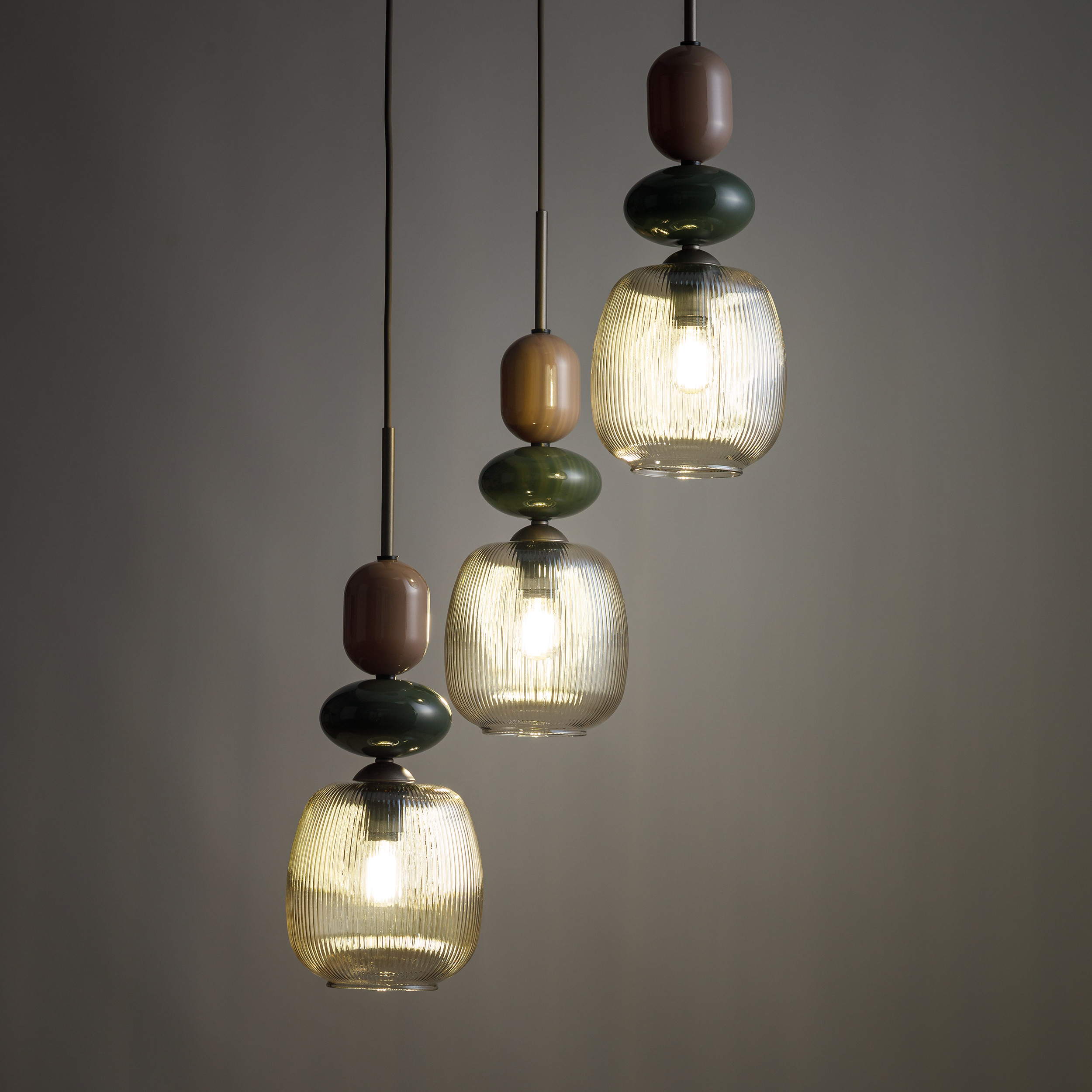 ZEN NEW BROWN BOTTI COGNAC LAMPA WISZĄCA 3XE14 KOŁO ZEN NEW BROWN BOTTI COGNAC LAMPA WISZĄCA 3XE14 KOŁO