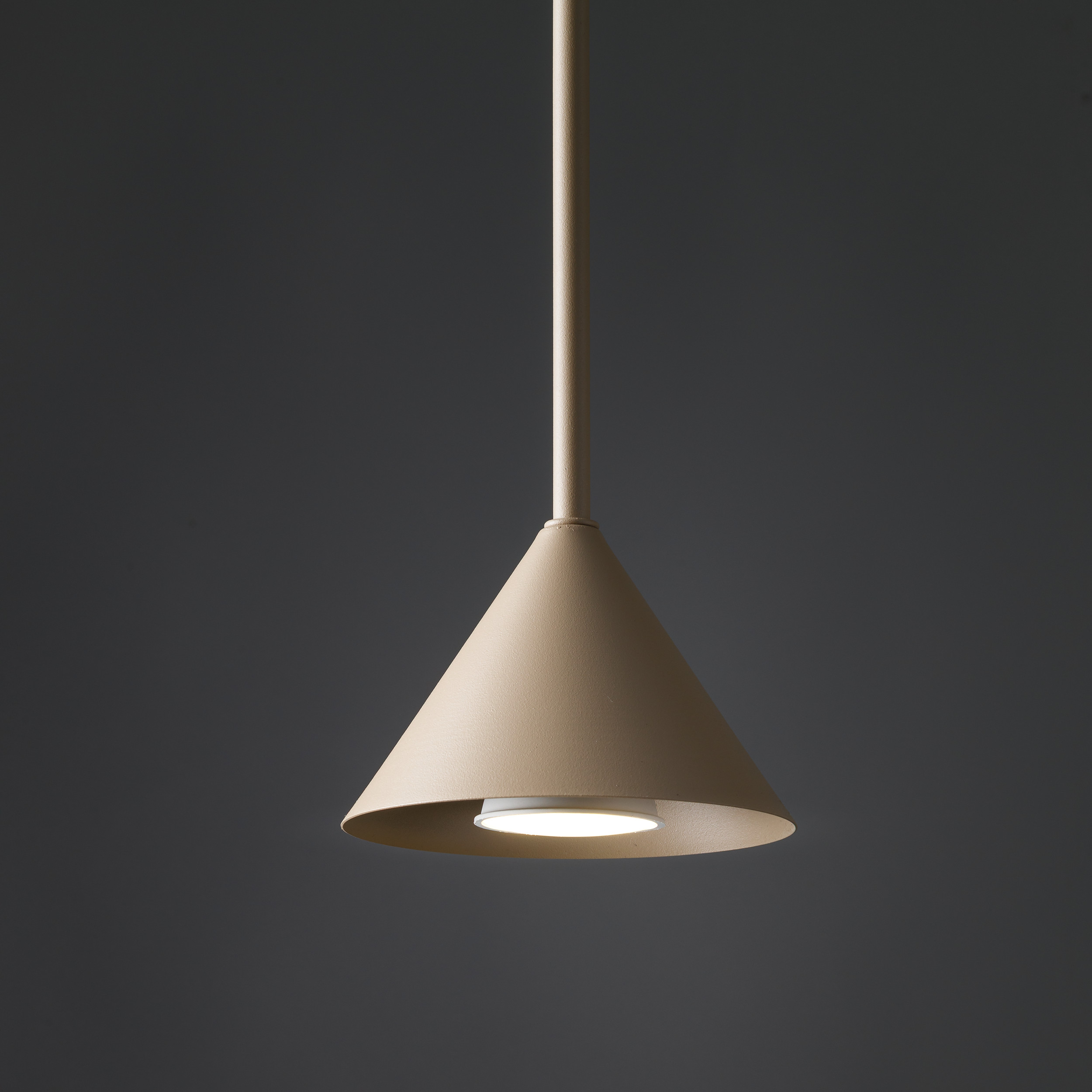 CONO MINI SABIA LAMPA WISZĄCA 1XGU10 CONO MINI SABIA LAMPA WISZĄCA 1XGU10
