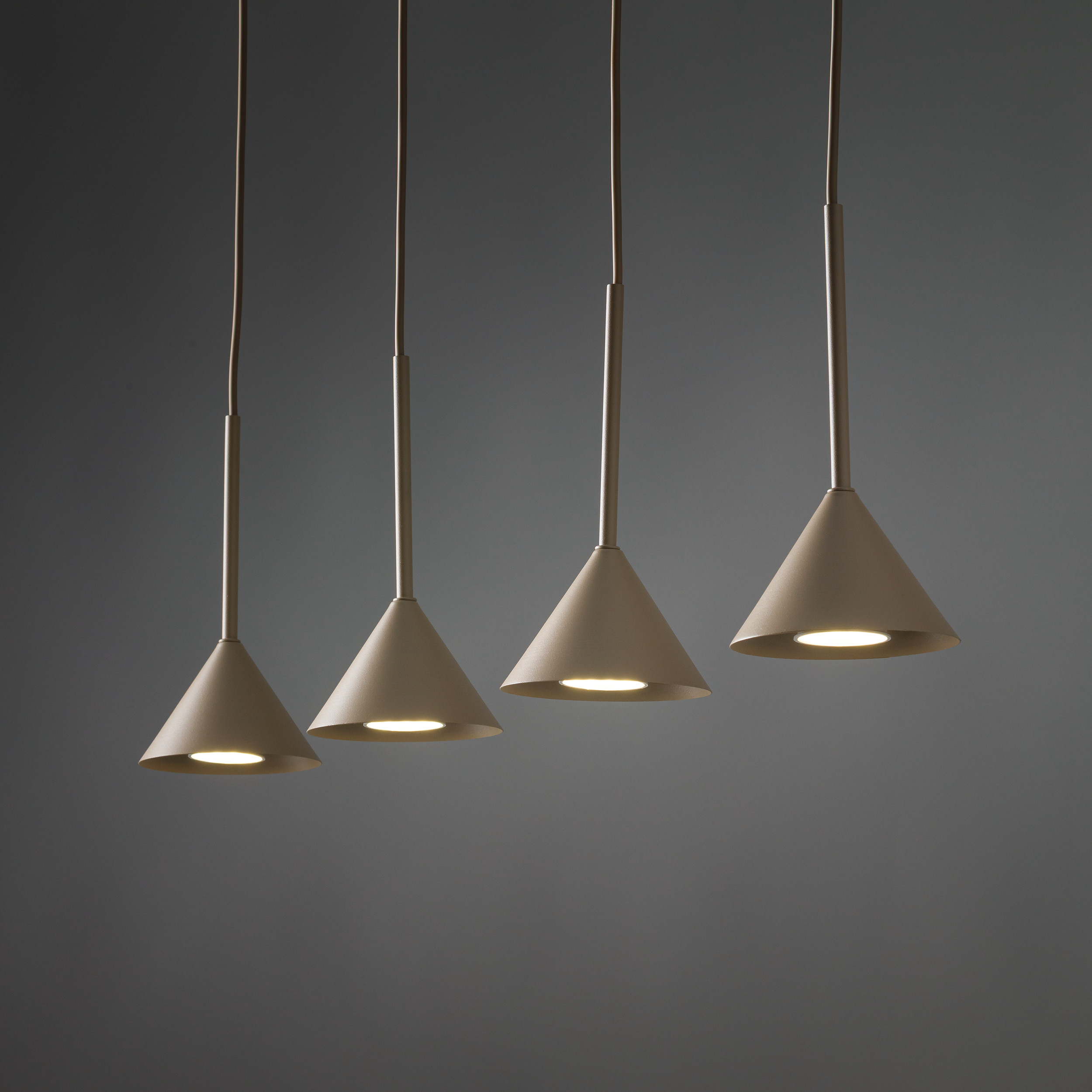 CONO MINI SABIA LAMPA WISZĄCA 4XGU10 CONO MINI SABIA LAMPA WISZĄCA 4XGU10