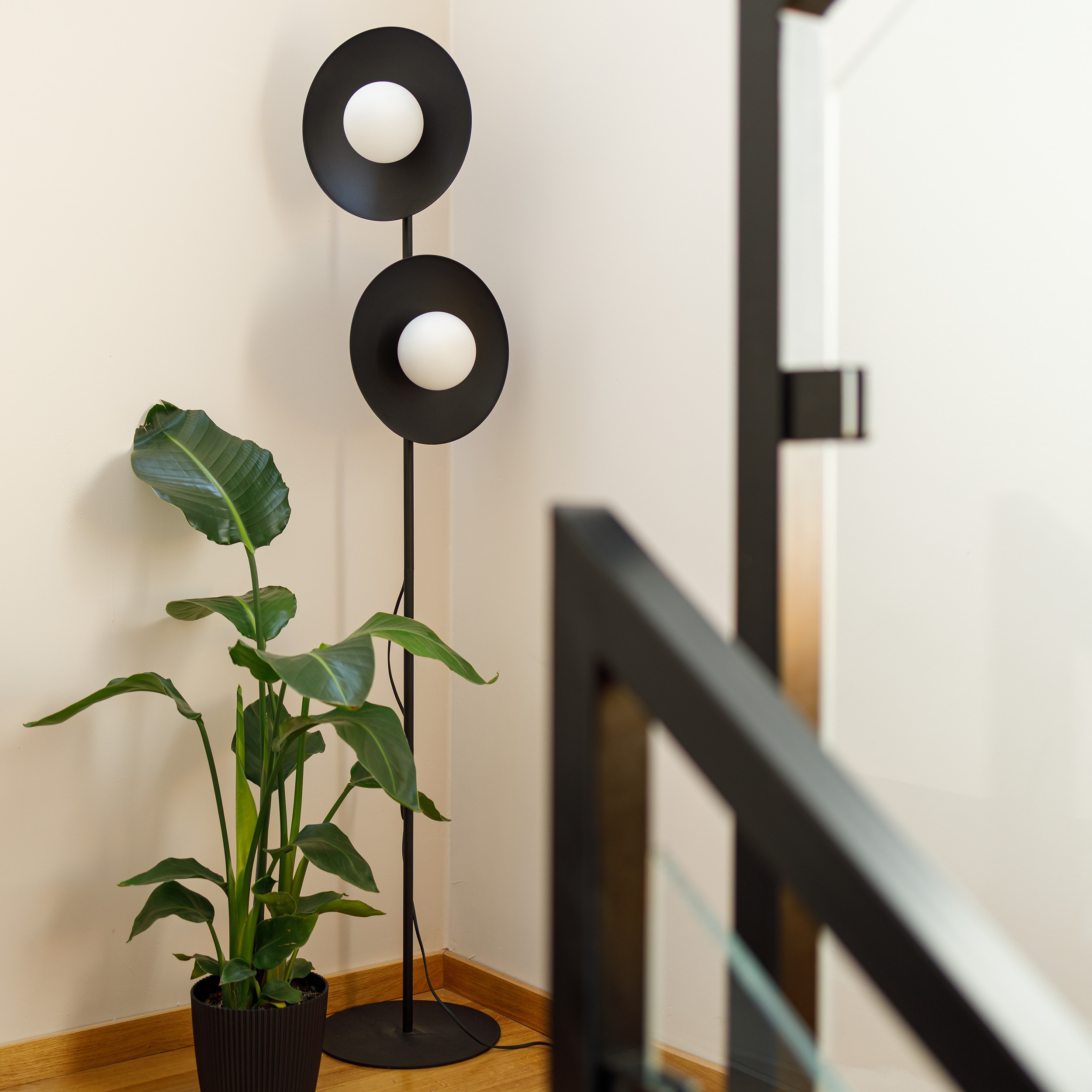 SLATE BLACK GLASS LAMPA PODŁOGOWA 2XG9 SLATE BLACK GLASS LAMPA PODŁOGOWA 2XG9