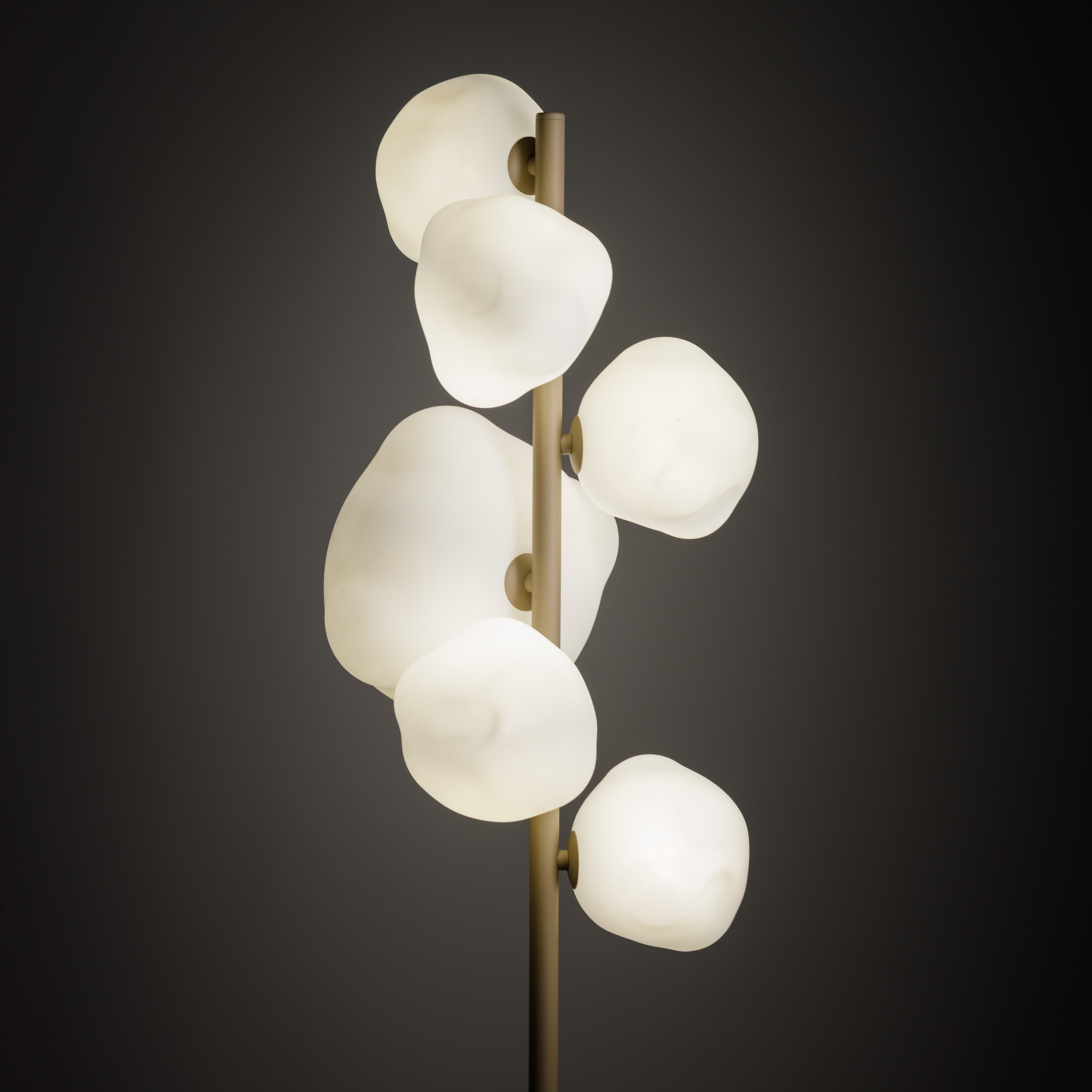 NEBIA SABIA LAMPA PODŁGOWA 6XG9 NEBIA SABIA LAMPA PODŁGOWA 6XG9