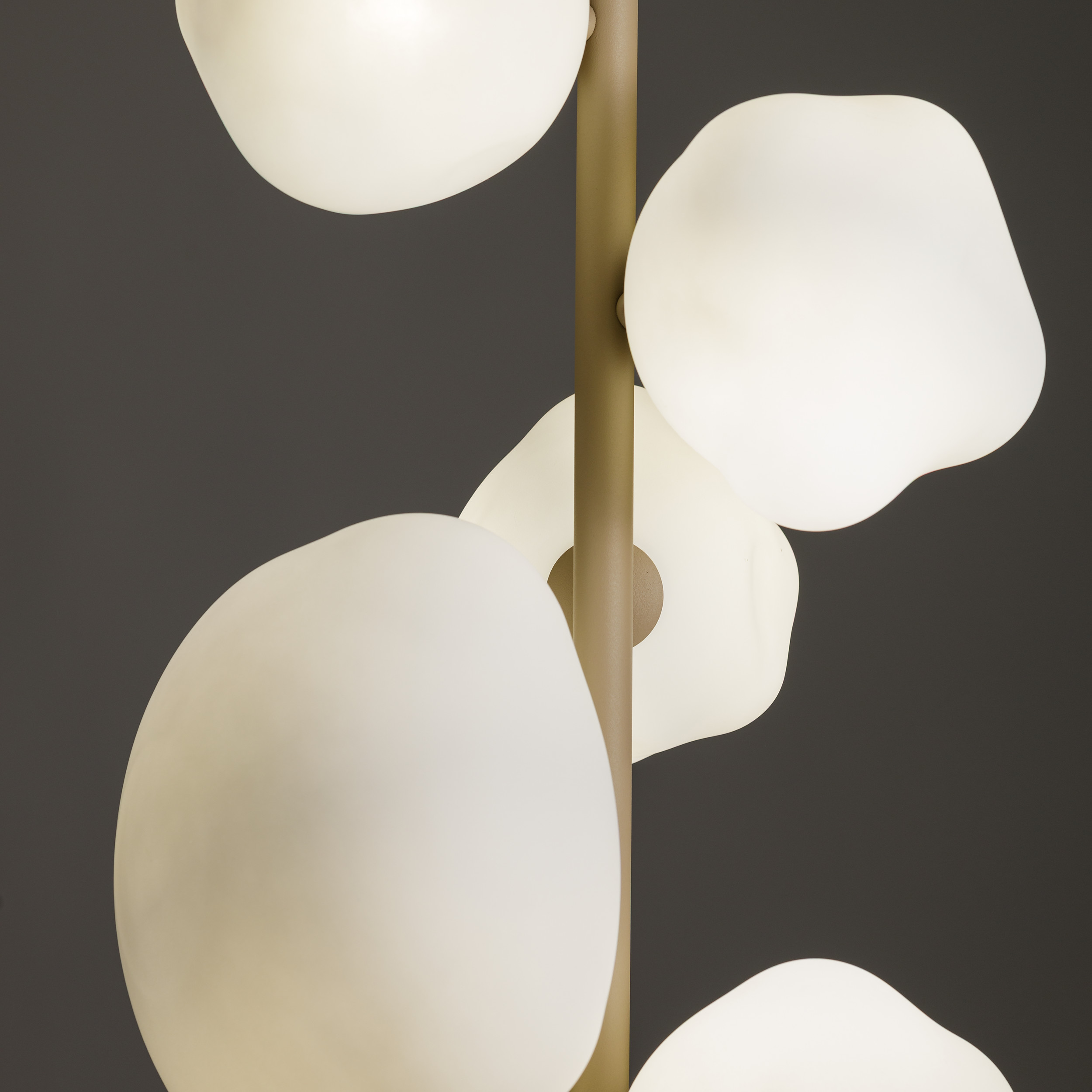 NEBIA SABIA LAMPA PODŁGOWA 6XG9 NEBIA SABIA LAMPA PODŁGOWA 6XG9