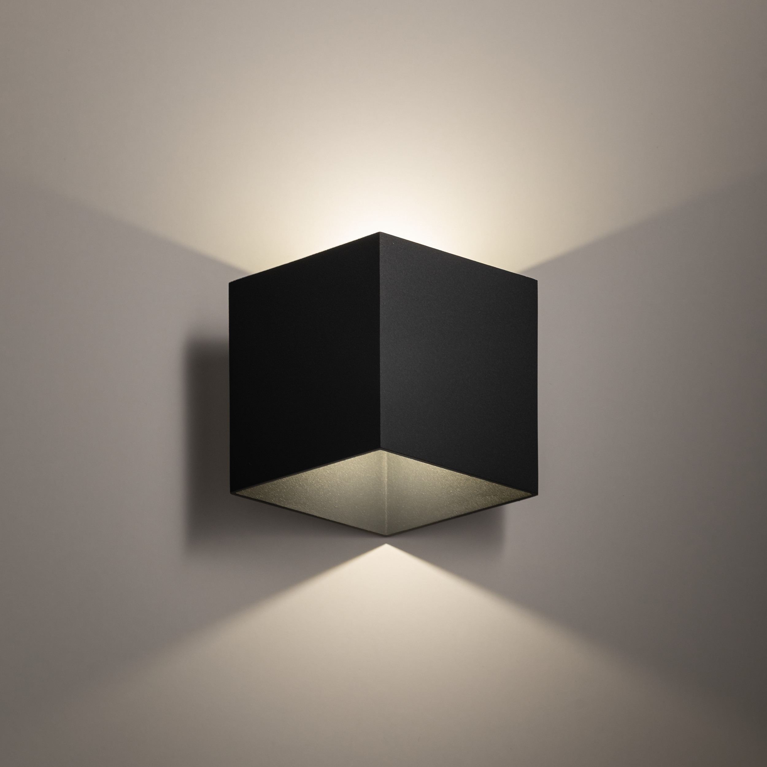 CUBE GRAY KINKIET LED IP 54 CUBE GRAY KINKIET LED IP 54