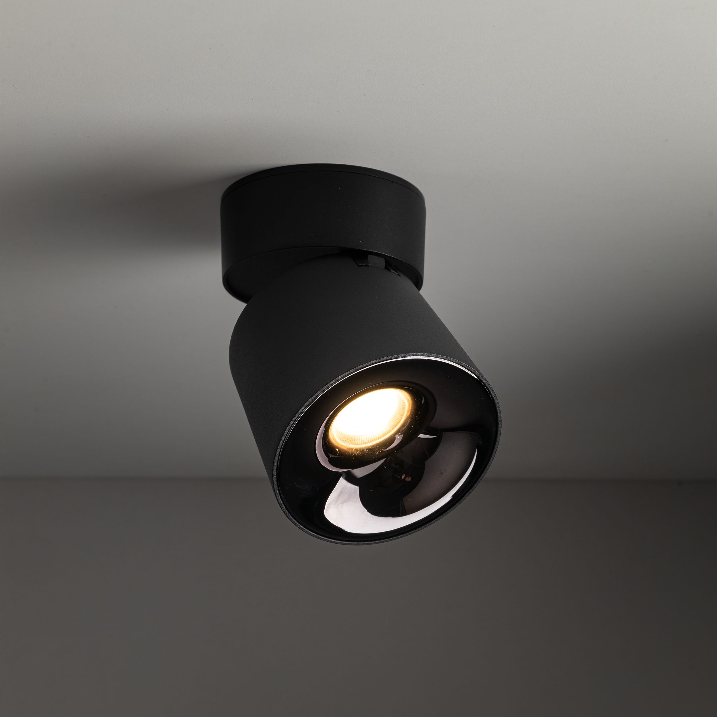 KYOTO BLACK CCT 18W KYOTO BLACK CCT 18W