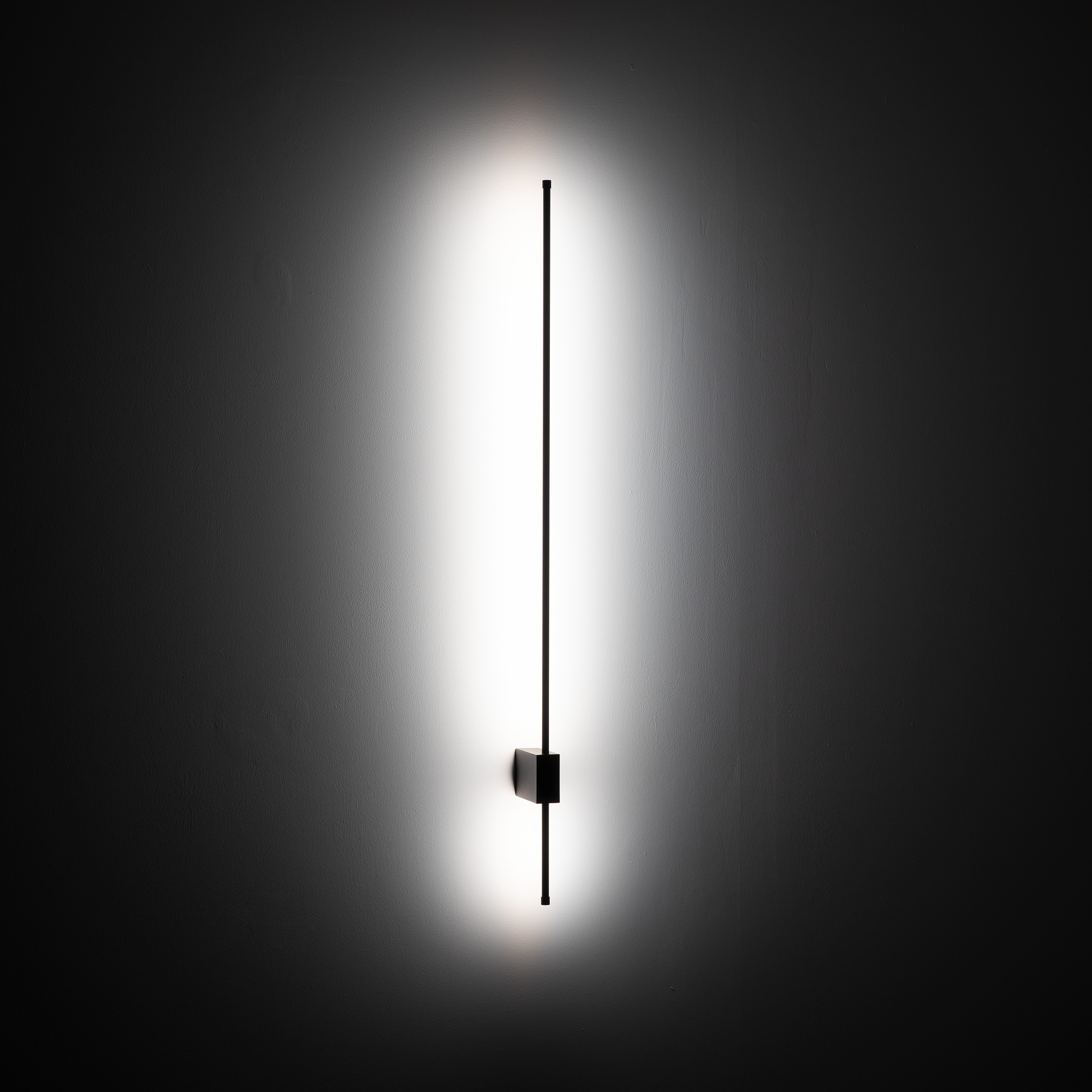 LIXA BLACK KINKIET LED 12W LIXA BLACK KINKIET LED 12W