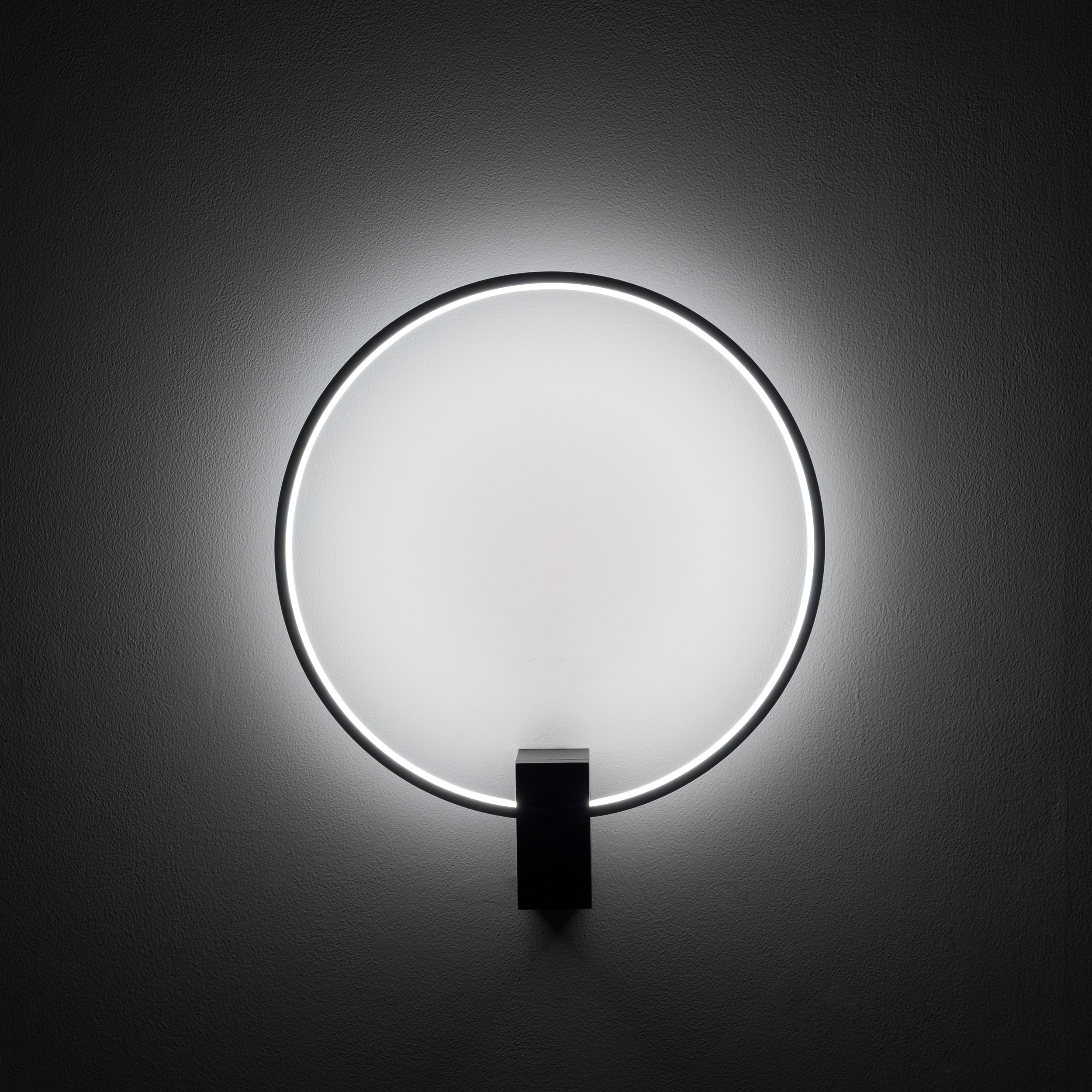 VEXA BLACK KINKIET LED 6W VEXA BLACK KINKIET LED 6W