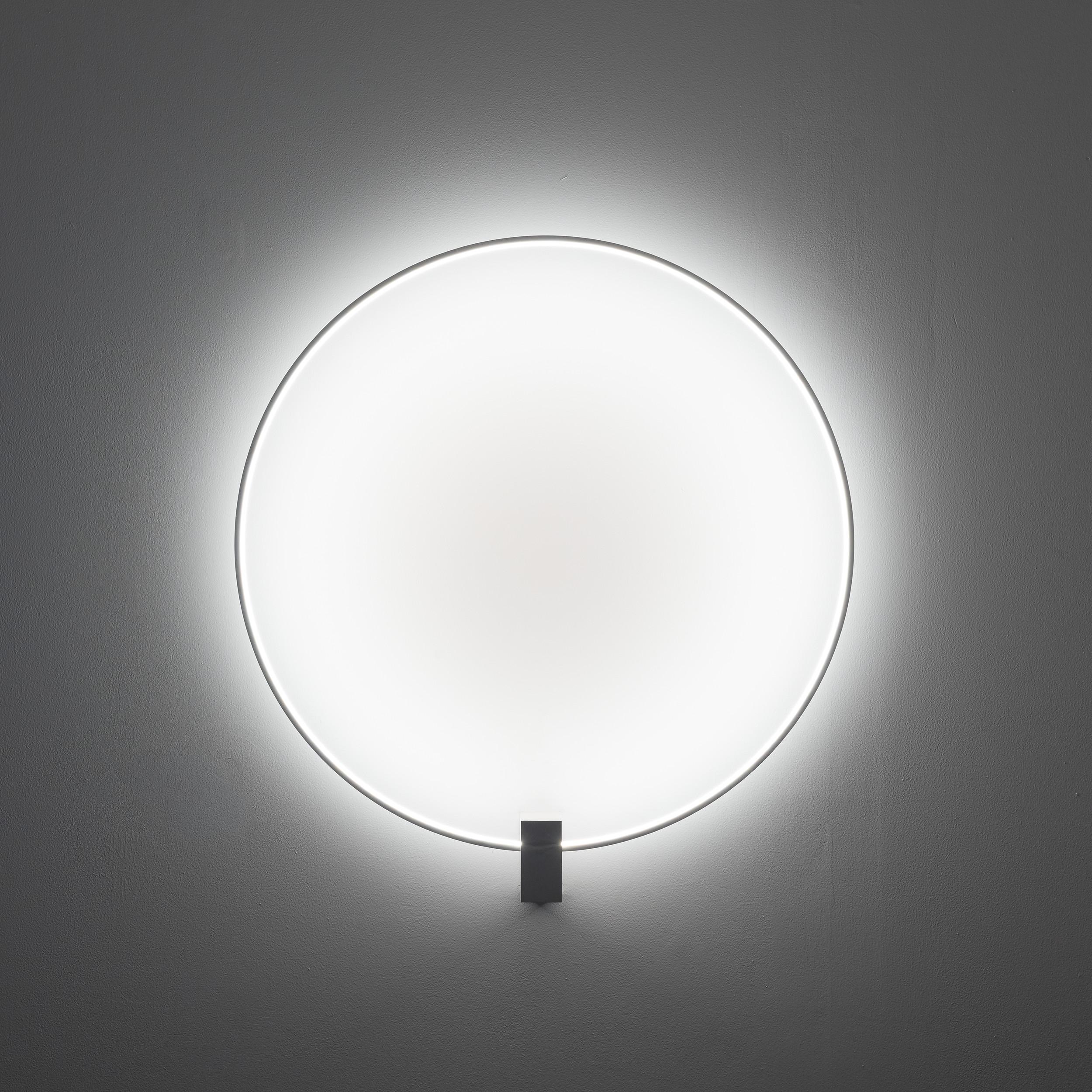 VEXA WHITE KINKIET LED 18W VEXA WHITE KINKIET LED 18W