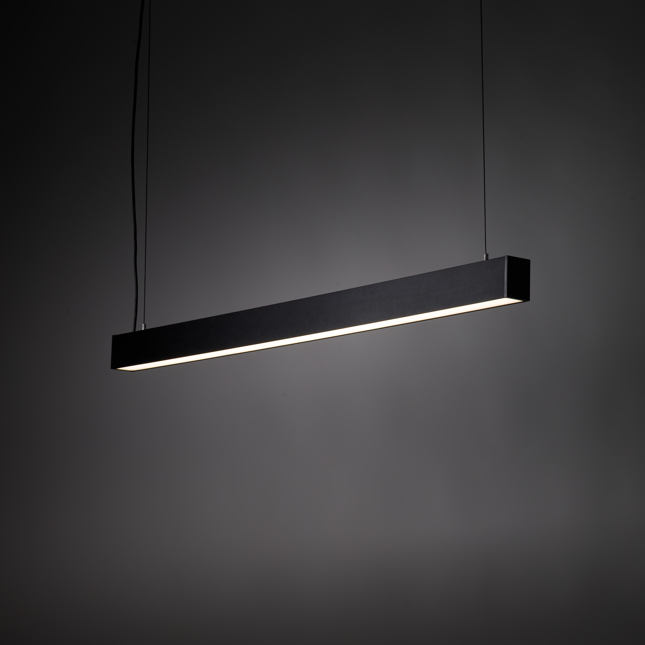 LUXE PRO BLACK CCT LAMPA WISZĄCA LUXE PRO BLACK CCT LAMPA WISZĄCA