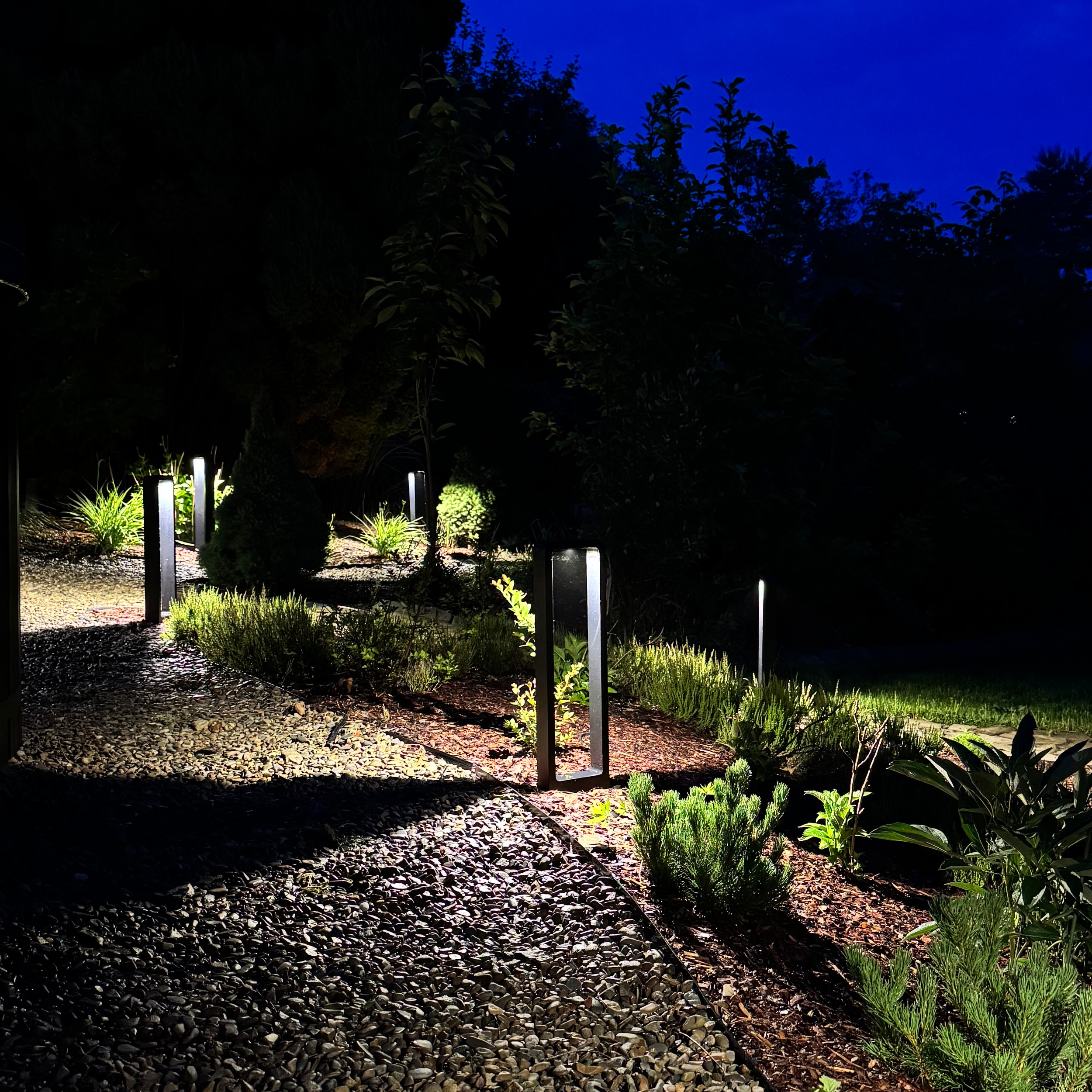 ARIUS M BLACK LAMPA PODŁGOWA IP 54 ARIUS M BLACK LAMPA PODŁGOWA IP 54