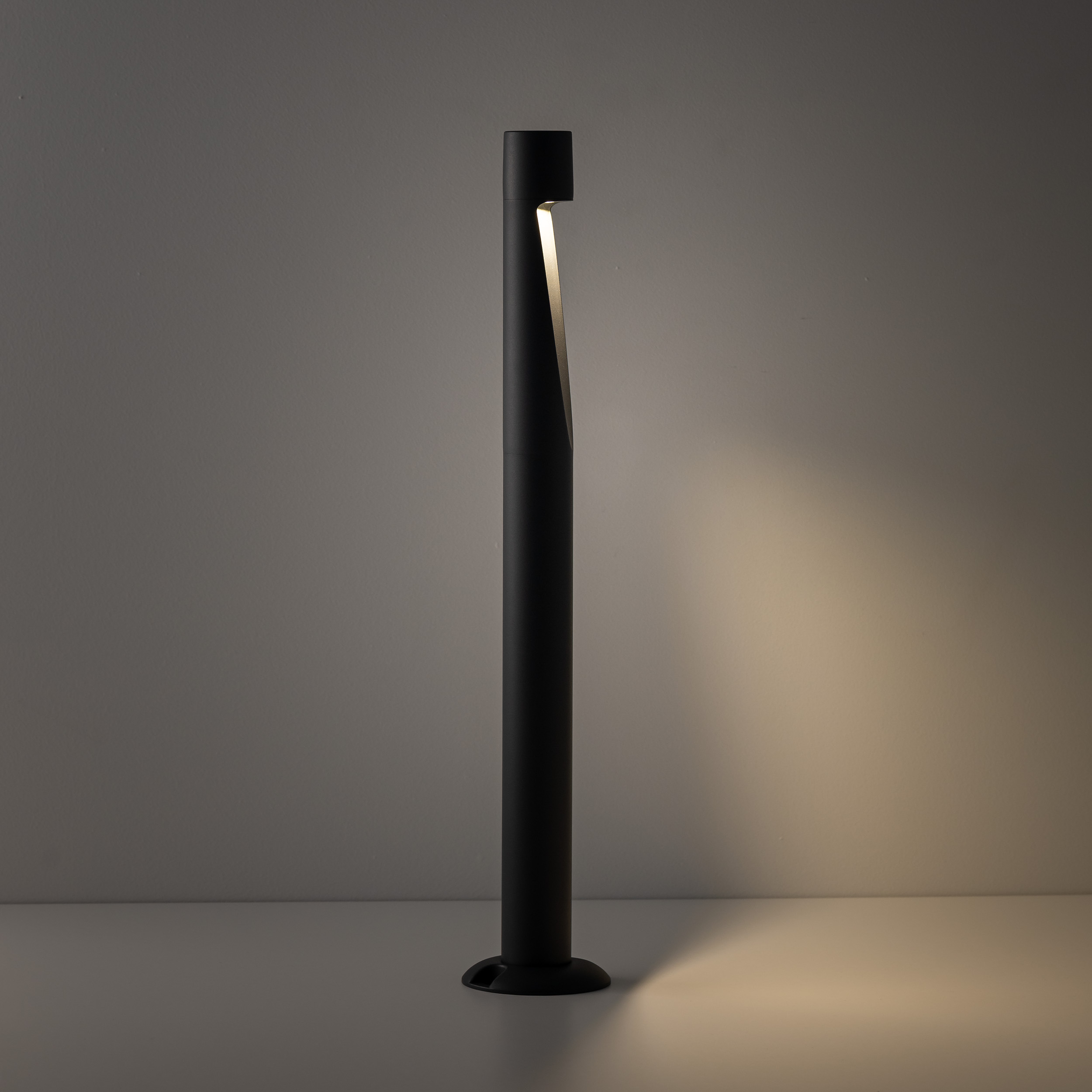 SENA M LAMPA PODŁOGOWA IP 65 SENA M LAMPA PODŁOGOWA IP 65